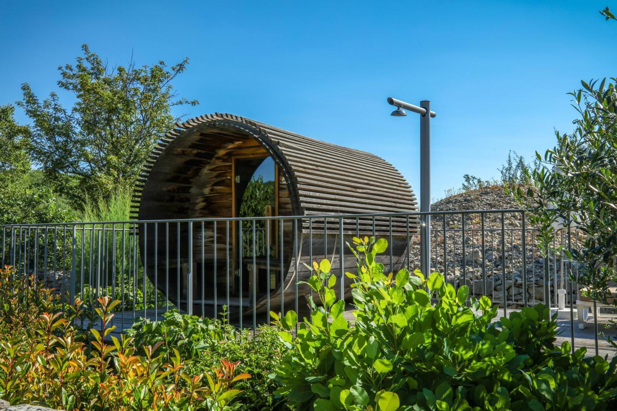 Logis Auberge Les Murets Hotel Restaurant Spa Chandolas エクステリア 写真