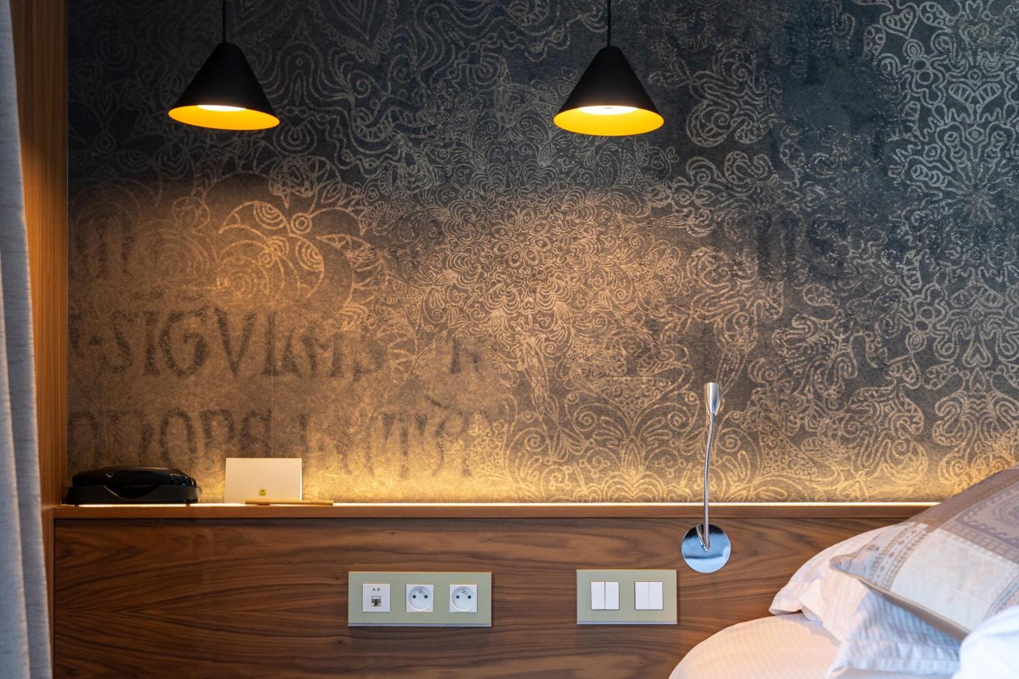 Logis Auberge Les Murets Hotel Restaurant Spa Chandolas エクステリア 写真