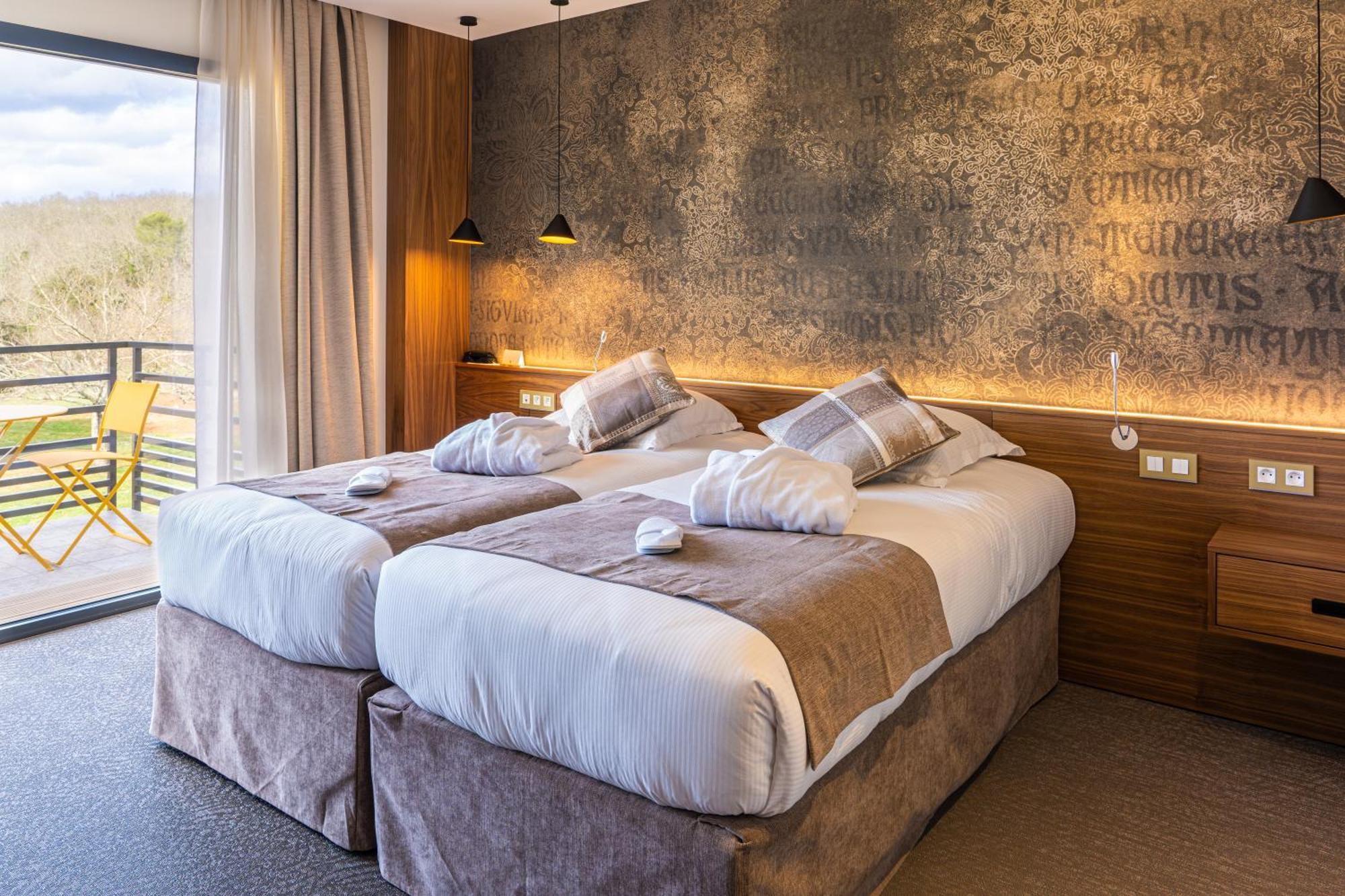 Logis Auberge Les Murets Hotel Restaurant Spa Chandolas エクステリア 写真