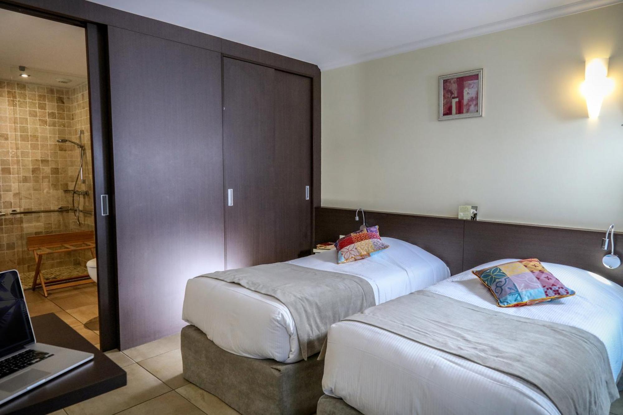 Logis Auberge Les Murets Hotel Restaurant Spa Chandolas エクステリア 写真