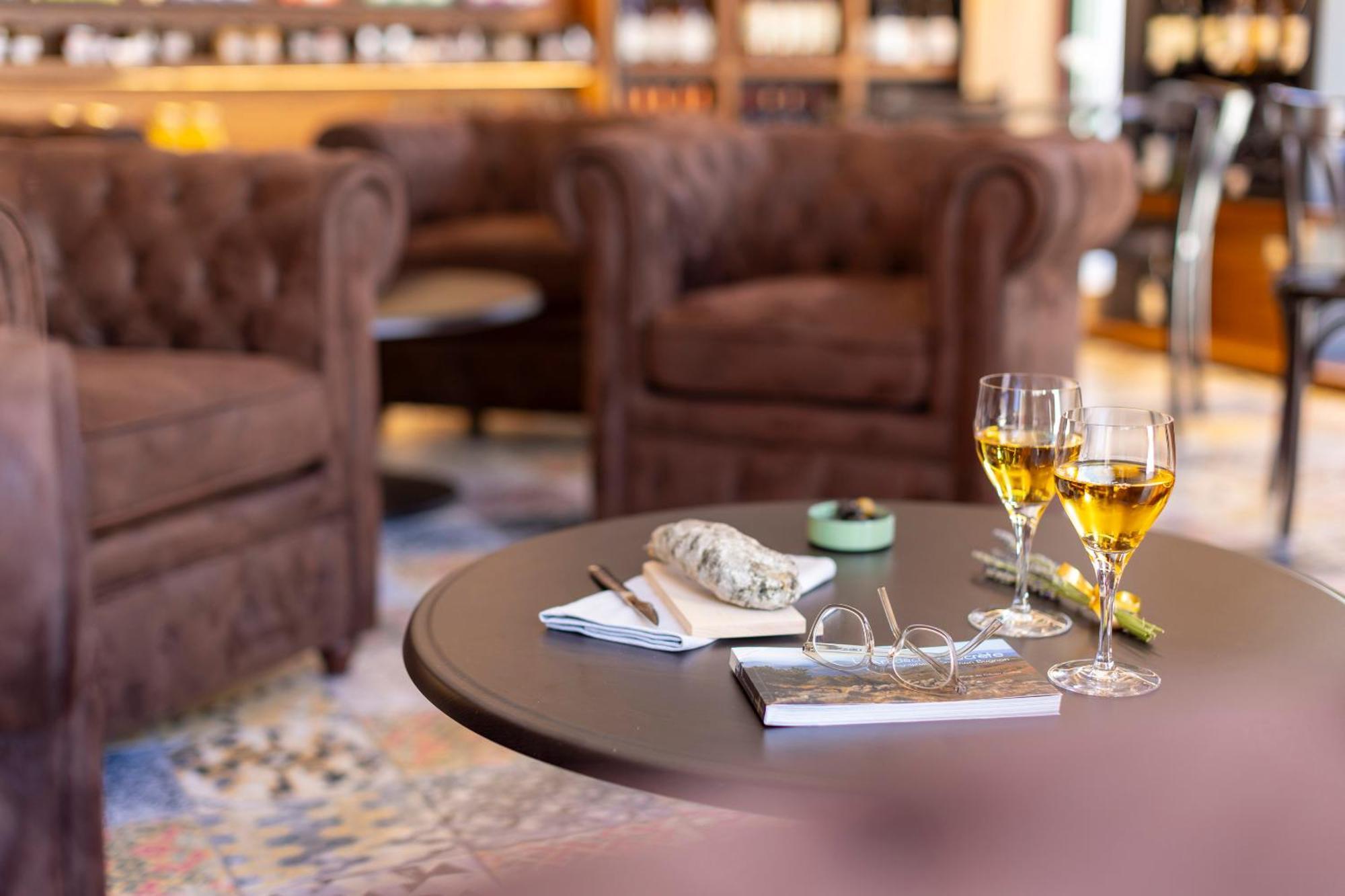 Logis Auberge Les Murets Hotel Restaurant Spa Chandolas エクステリア 写真
